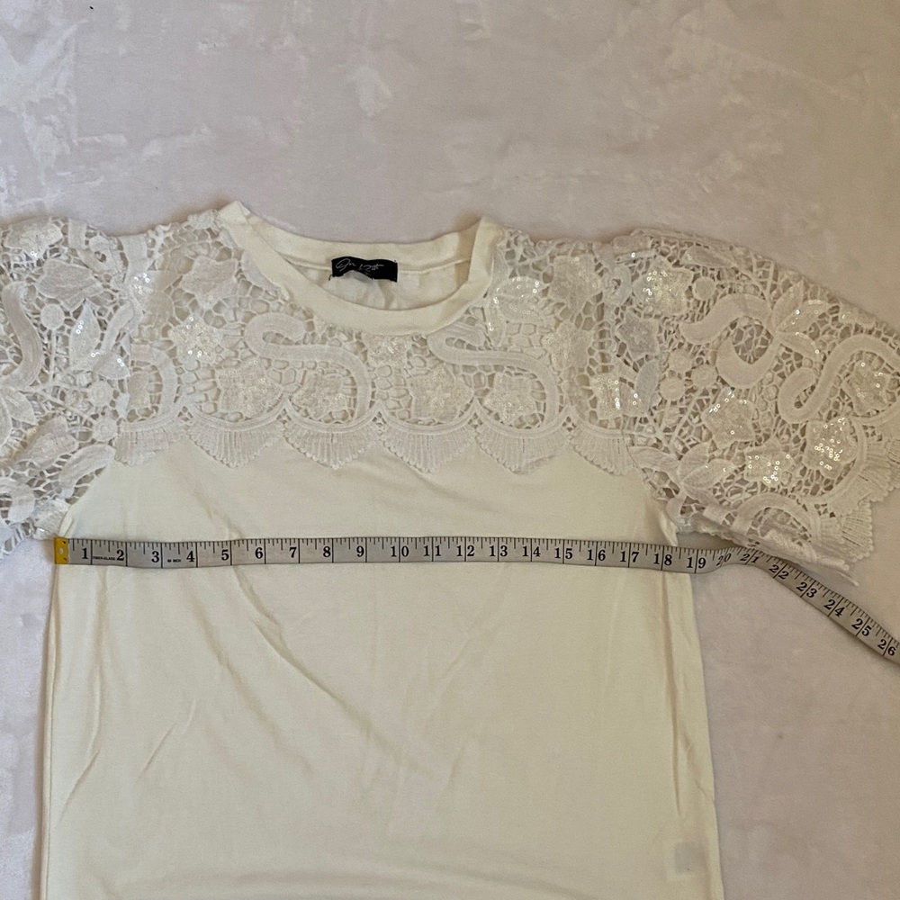 ON 12th Chic White Lace Women's Blouse - Picture 5 of 9